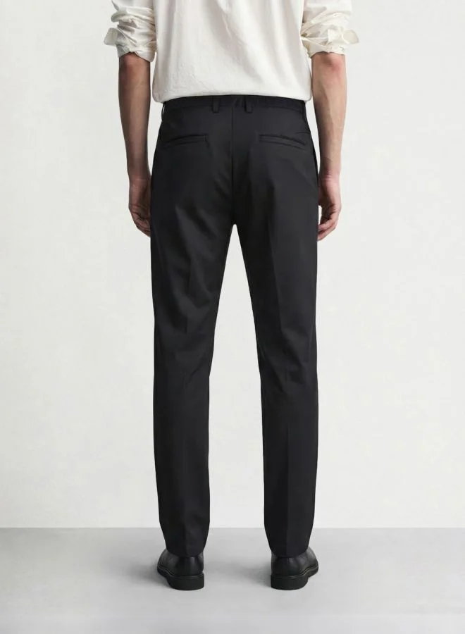 The Indian Garage Co Men Relaxed Fit Solid Cross Pocket Mid-Rise Trousers
