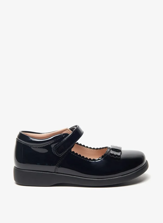 فلورا بيلا من شو إكسبرس Bow Applique Mary Jane School Shoes with Hook and Loop Closure