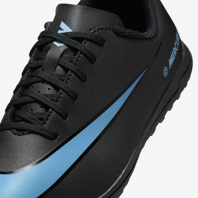 Nike Kids' Mercurial Vapor 16 Club Turf Ground Low-Top Football Shoes