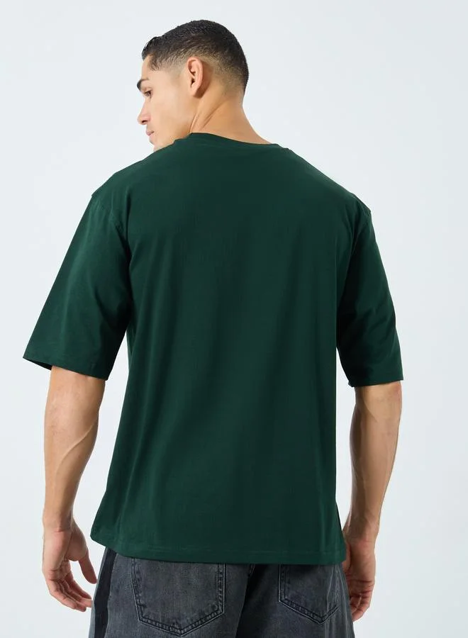 Styli Styli Men Oversized Mock Neck T-Shirt