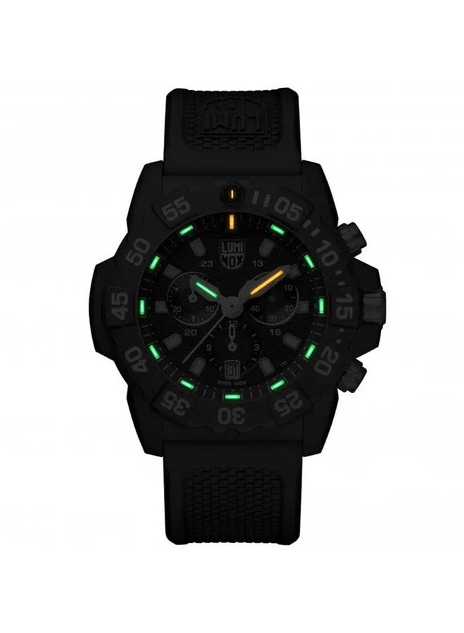 Luminox Men's Chronograph Round Shape Rubber Wrist Watch XS.3581 - 45 Mm  - Image 2