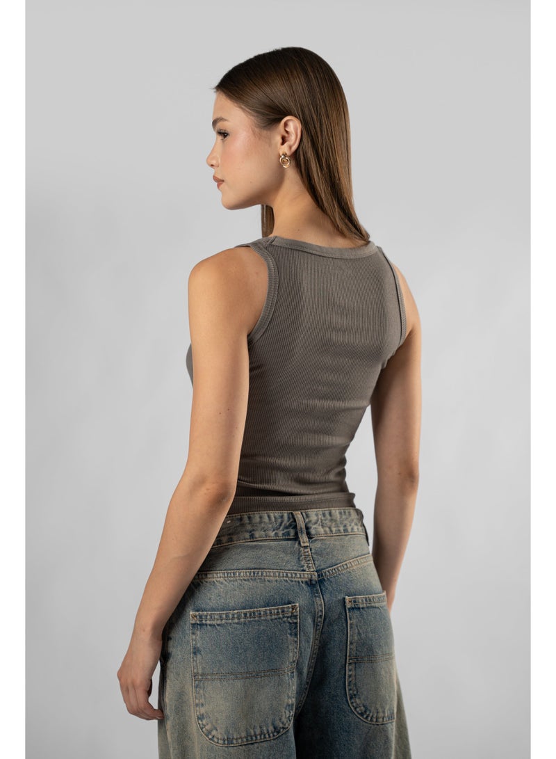 bowline Tank Top - Image 3