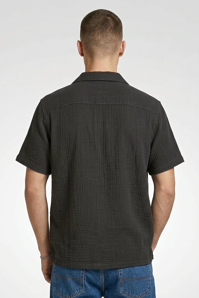 Celio Men Regular Fit Solid Short Sleeve Casual Shirt, Black - Image 4