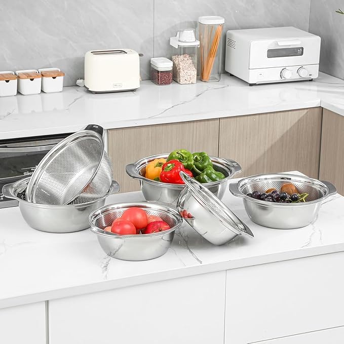 SAMUSAGYA 2 pcs Stainless Steel Microporous Colander, Rice Washers Microporous Strainer Set for Washing Vegetables, Fruits and Rice, and draining Cooked Pasta(23CM)(Golden) - Image 2