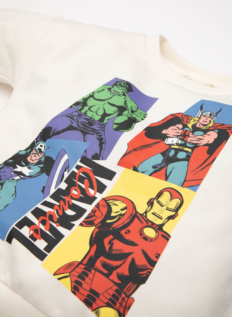 DeFacto Marvel Crew Neck Sweatshirt Elastic Waist Jogger Pants 2-Piece Set - Image 3