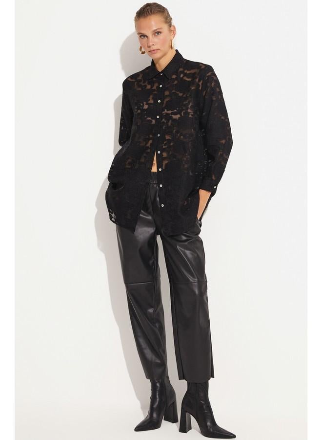 JUNE Women Exclusive Boyfriend/ Wide Fit Viscose Blend Transparent Detailed Shirt Black - Image 4