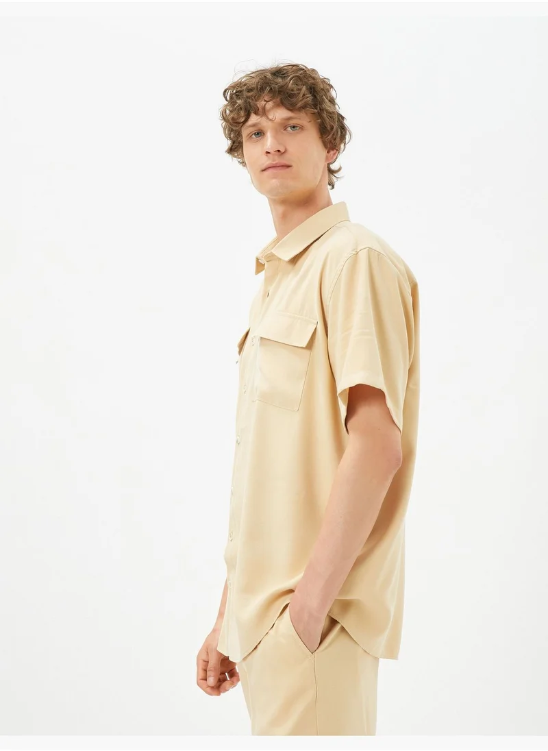 كوتون Double Pocket Buttoned Classic Neck Short Sleeve Shirt