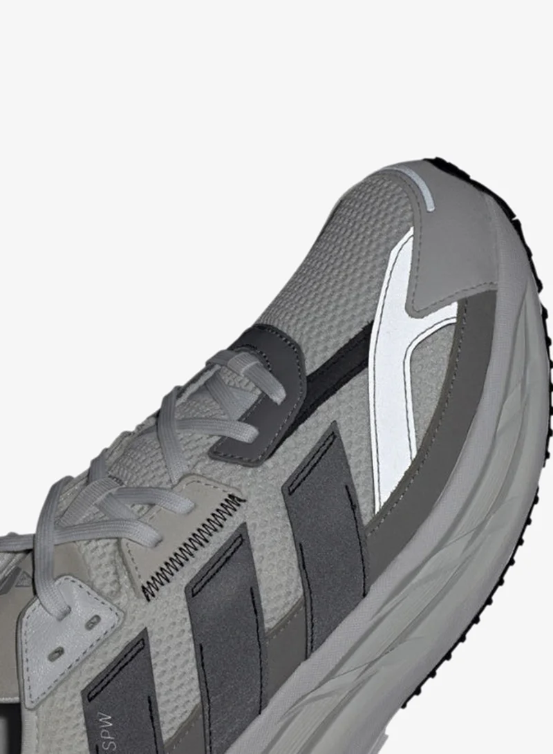 adidas أديداس أديستار  أحذية رياضية للرجال أبيض