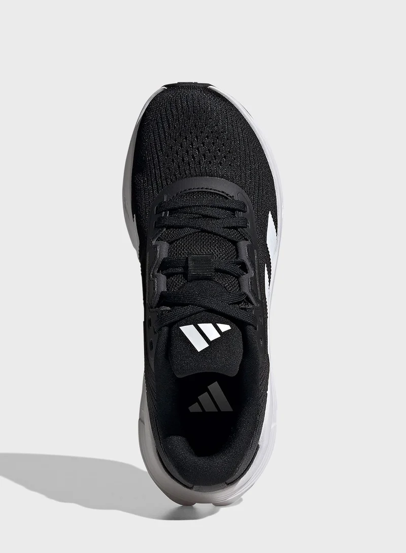 Adidas Questar 3