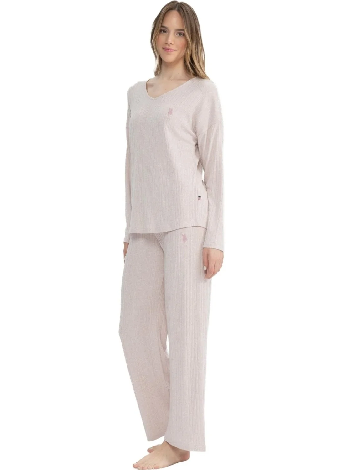 يو اس بولو اسن 17090 Women's Pink Long Sleeve V Neck Pajama Set