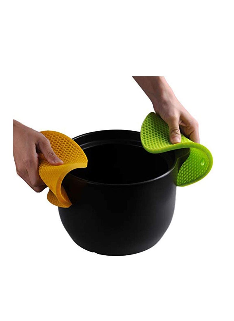 Generic - Silicone Heat Resistant Pot Holders Set - 4 Multi-Purpose Trivets and Hot Pads for Kitchen Use, Ideal for Hot Dishes, Jar Opening, and Spoon Holding, Black - Image 1