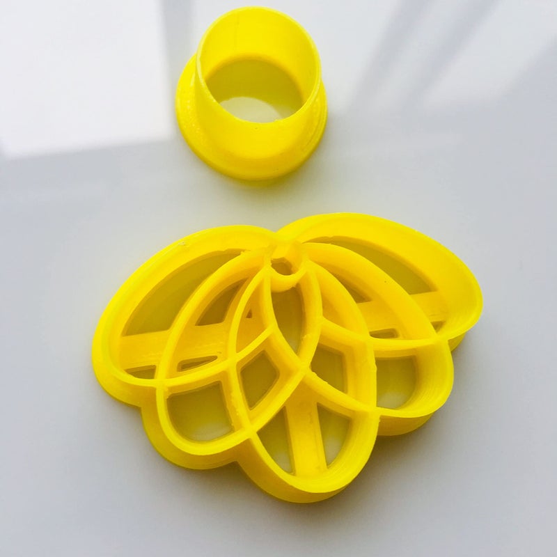 CHENRUI CHENRUI Set of 3 Lotus Shaped Cutters  Polymer Clay Cutters for Jewelry Making  - Image 3