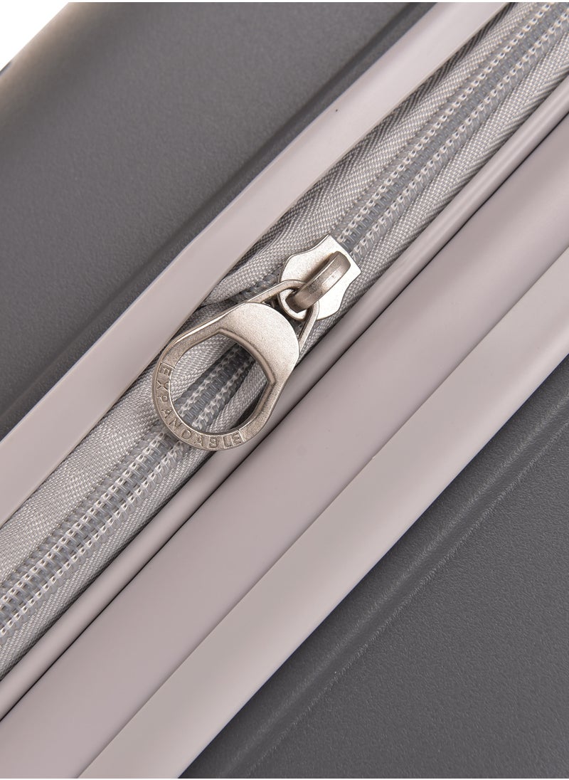 MAGELLAN - Magellan Travel carry on 20 inch new collection - Image 1