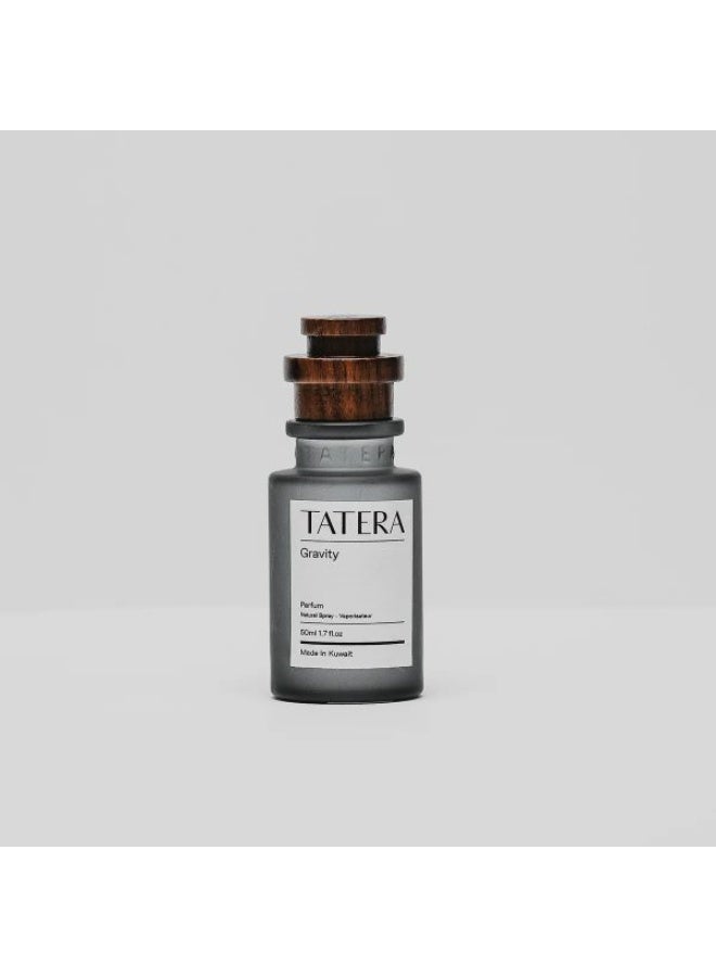 TATERA GRAVITY - A fragrance that awakens the imagination, blending the rich warmth of amber with the depth of green tea and citrus. - Image 1