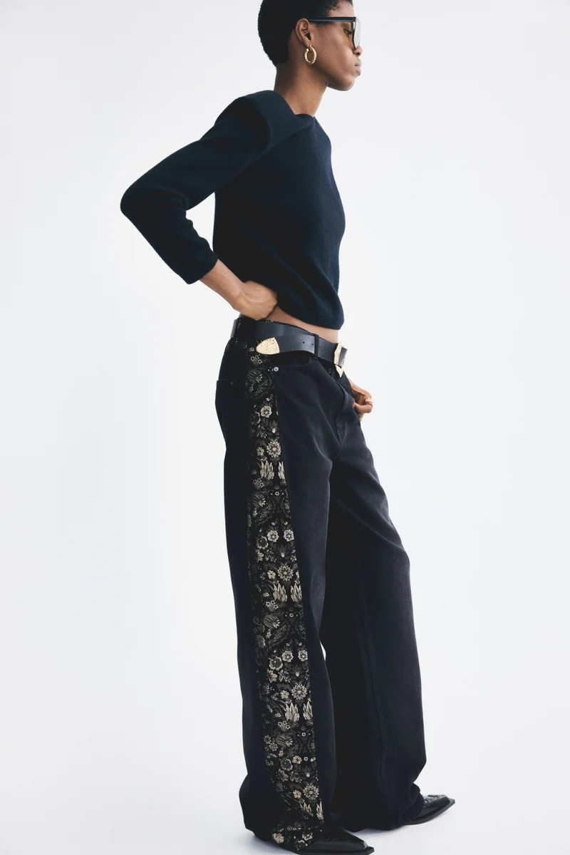 Side-panelled jeans