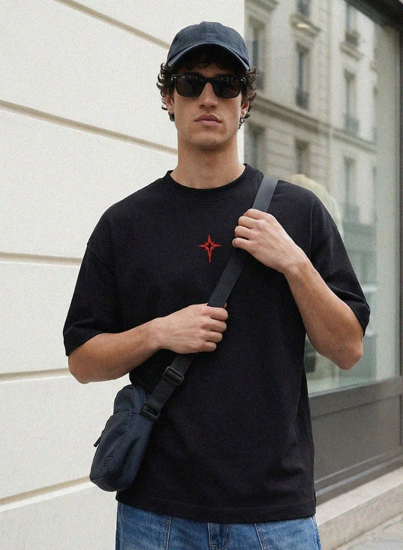 دينيس لينغو Black 100% Cotton Printed Regular Fit T-Shirt For Men