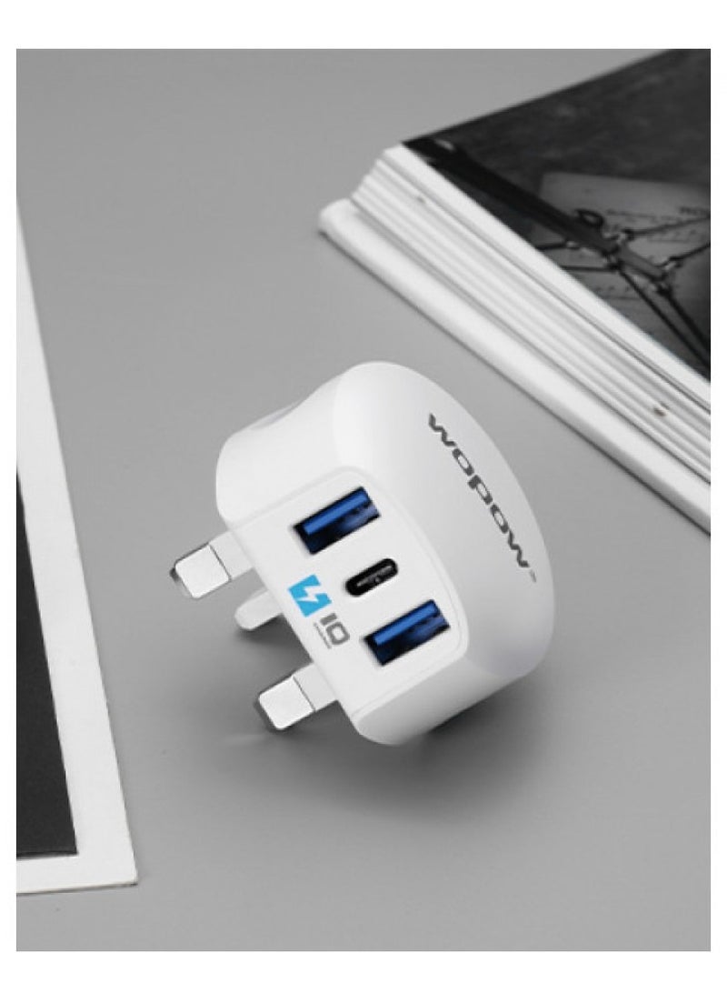 وبو شاحن جداري بثلاث منافذ ووبو ابيض - Image 2