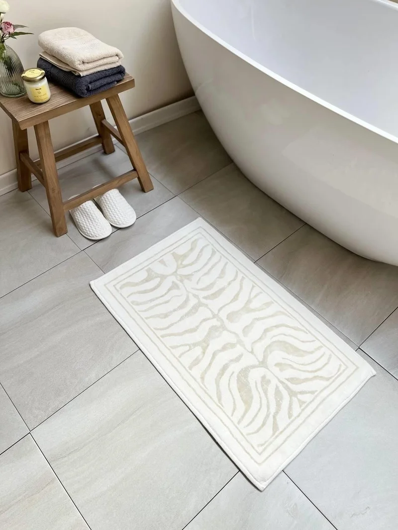 بلونيتي Zebra Natural Cotton Bath Mat 60X100 cm - White