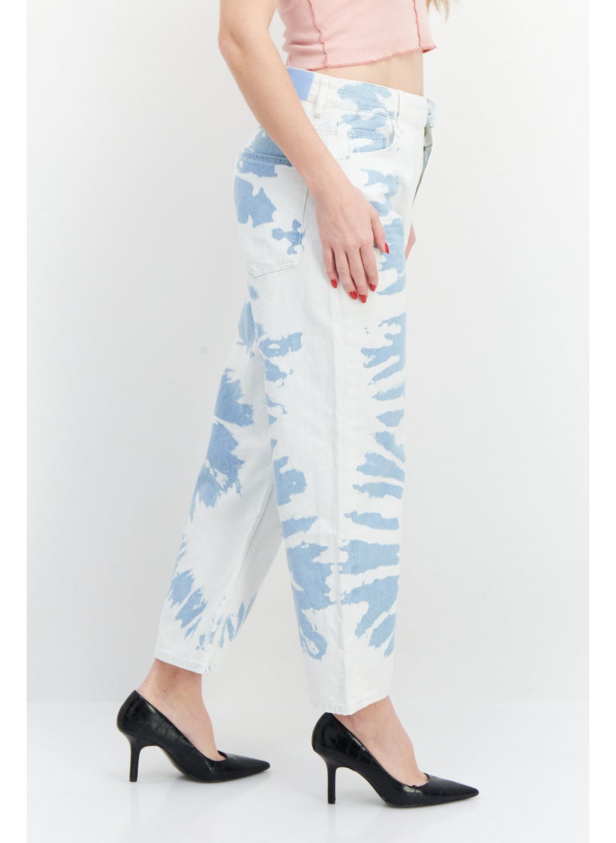 Bershka Women Straight Cropped  Wash Non-Stretchable Denim, White/Blue  - Image 2