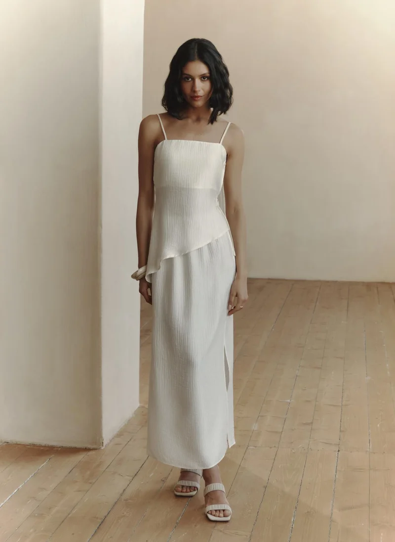 Lichi Straight maxi skirt from textured fabric