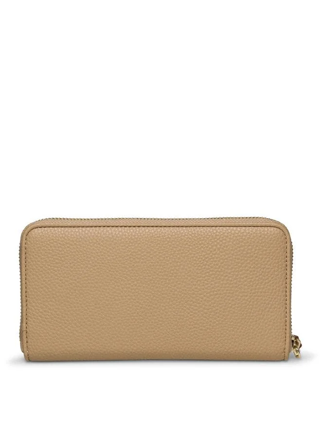 Steve Madden  Bcamry White Women's Wallet for Women | Best Price UAE