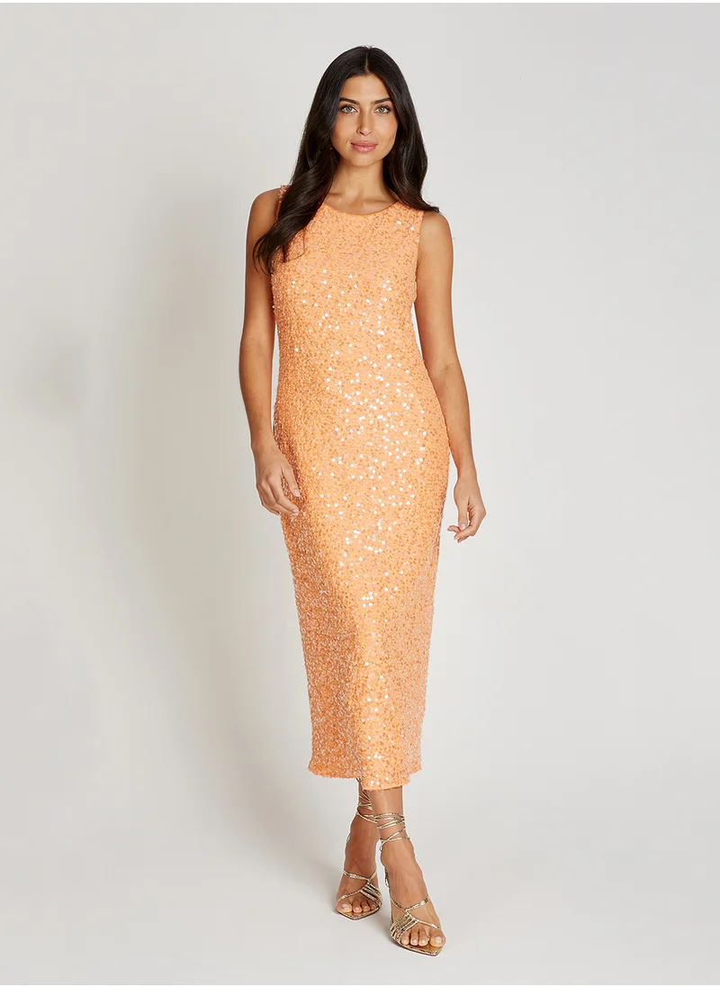 Little Mistress Crew Neck Maxi Dress