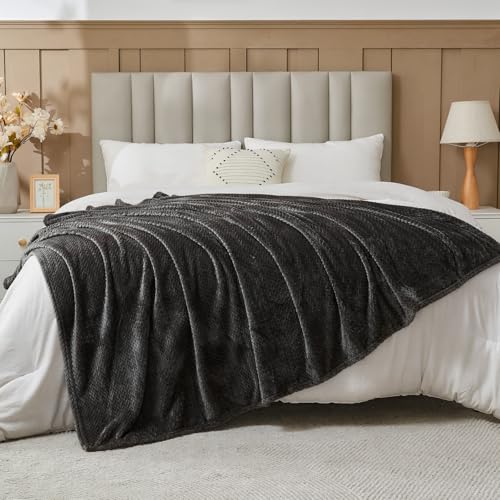 NEWCOSPLAY Super Soft Throw Blanket Dark Grey Premium Silky Flannel Fleece Leaves Pattern Lightweight Bed Blanket All Season Use (Dark Grey, Throw(50"x60")) - Image 4