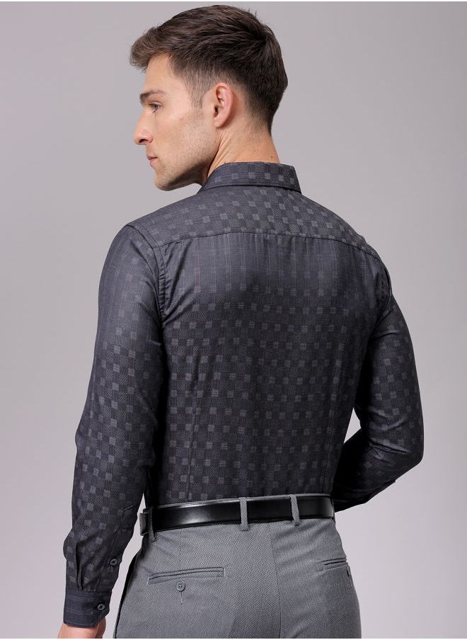 The Indian Garage Co Men Slim Fit Checkered Full Sleeves Cutaway Collar Formal Shirt  - Image 2
