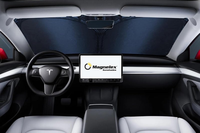 ماغنيليكس مظلة شمسية لزجاج السيارة من Magnelex لطراز Tesla Model 3 Model Y مصنوعة من مادة عاكسة 240T مزودة بفتحة مرآة. مظلة شمسية لطراز Tesla Model 3 و Tesla Model Y قابلة للطي. - Image 2