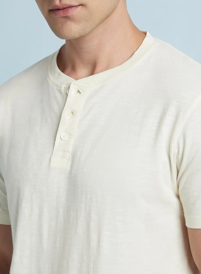 Dennis Lingo Men's Marshmallow 100% Cotton Solid Regular Fit T-Shirt