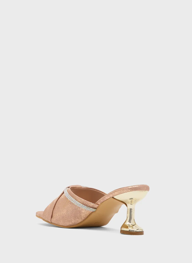بيتك ستيبس Heeled Occasion Sandal