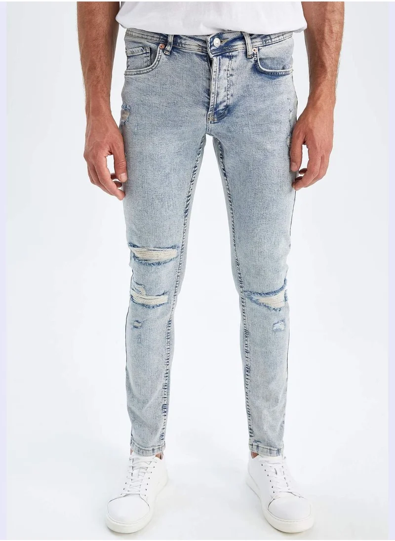 DeFacto Skinny Fit Distressed Jeans