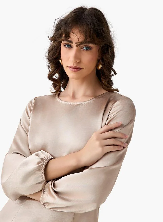 سبلاش فيڤ فستان سهرة طويل من الساتان بفتحة خلفية