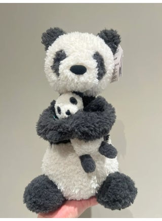 Hugging Panda 24cm with a free 3b dust bag.