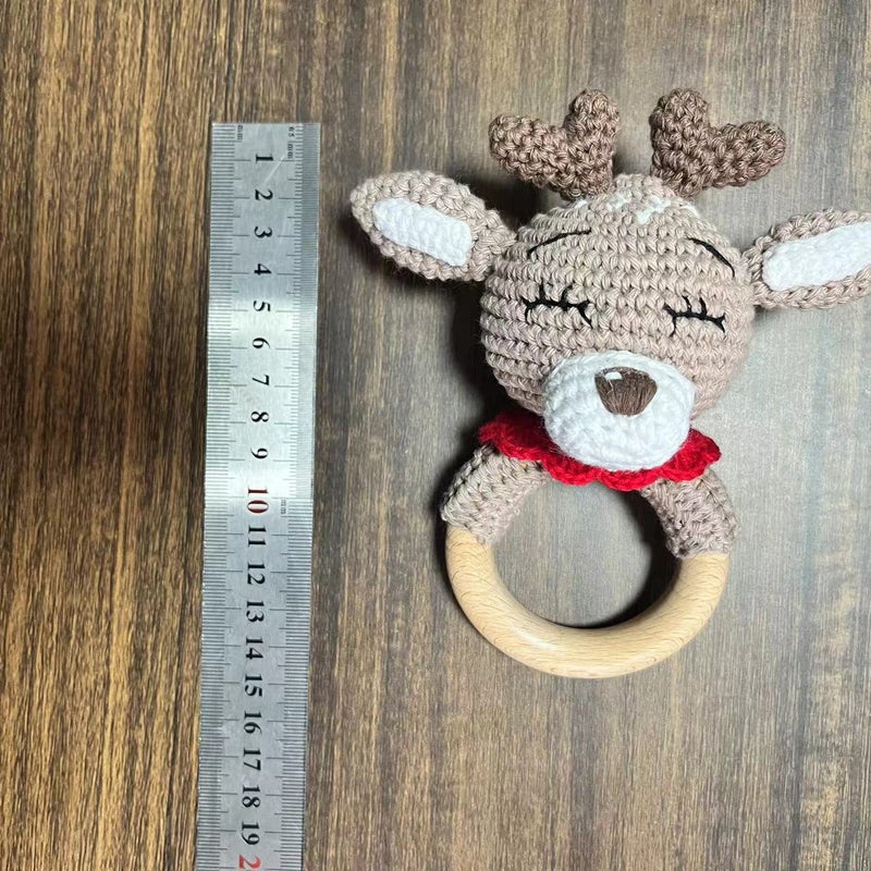 Handmade Wooden Yarn Rattle, Baby Soothing Teether Toy red scarf deer 
