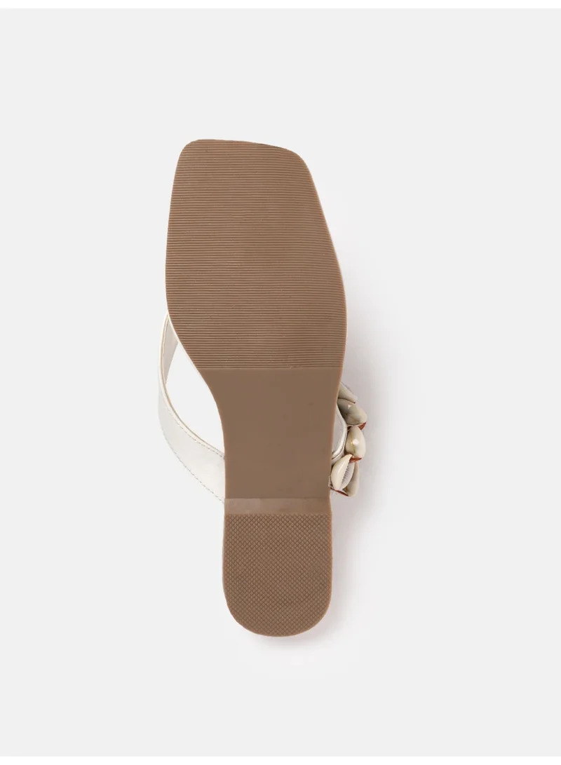 ZORIWORLD WHITE Marina White Women'S Chic Square Toe Resortwear Slides Authentic Ethically Sourced Seashells for Women | Best Price UAE