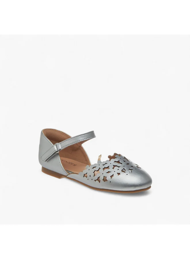 جونيورز Girls Cut-Out Detail Ballerina Shoes with Hook and Loop Closure