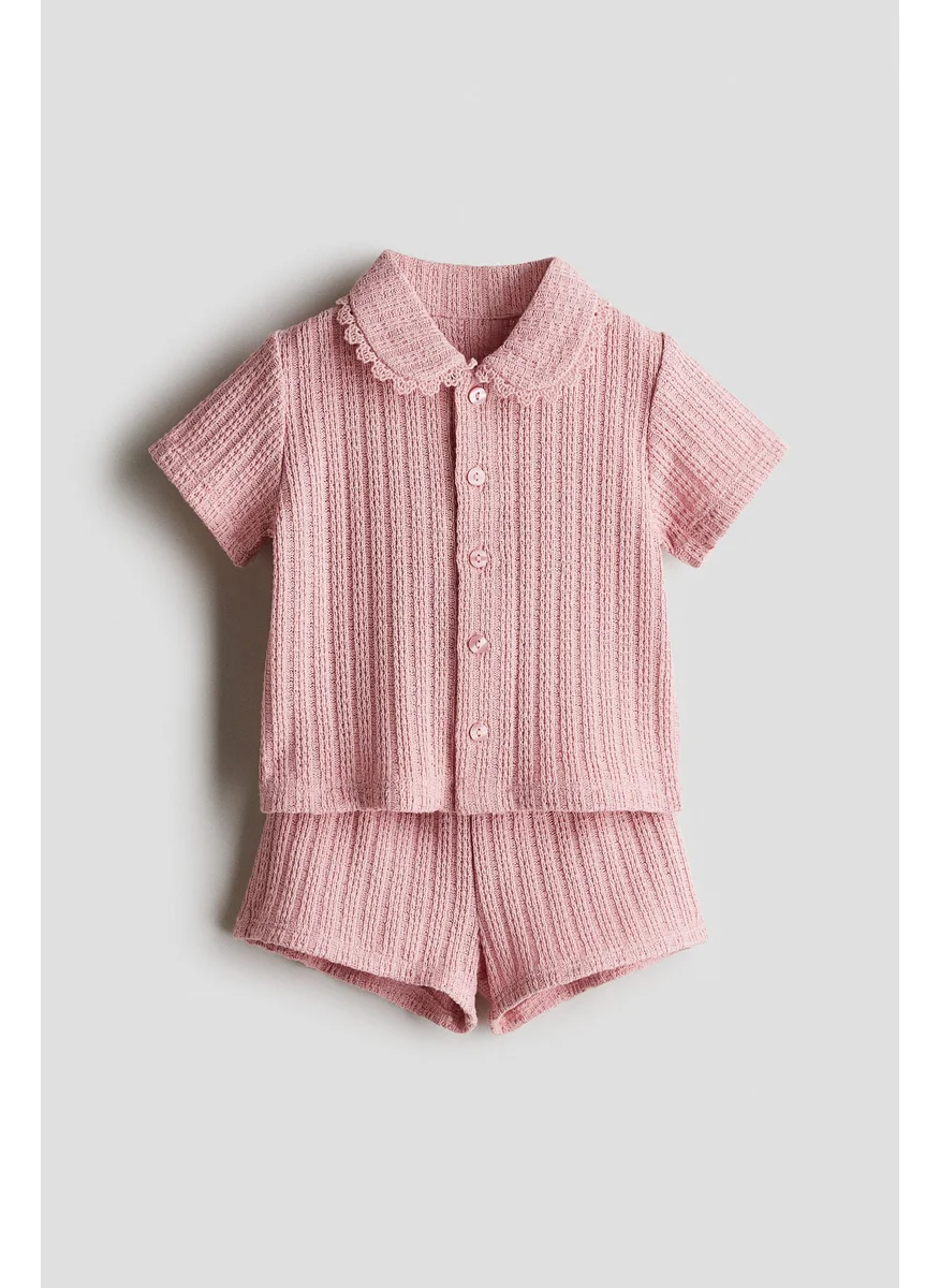 اتش اند ام 2-Piece Shirt And Shorts Set