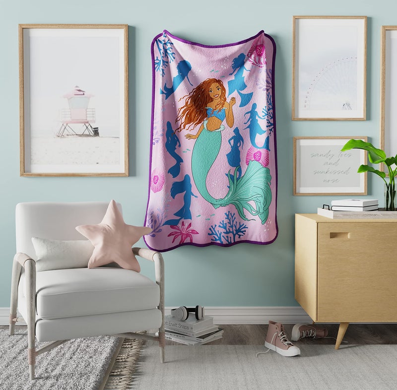 Franco Disney Princess Ariel The Little Mermaid Live Action Movie Kids Bedding Super Soft Plush Micro Raschel Throw, 46 in x 60 in, (Official Licensed Product) - Image 4