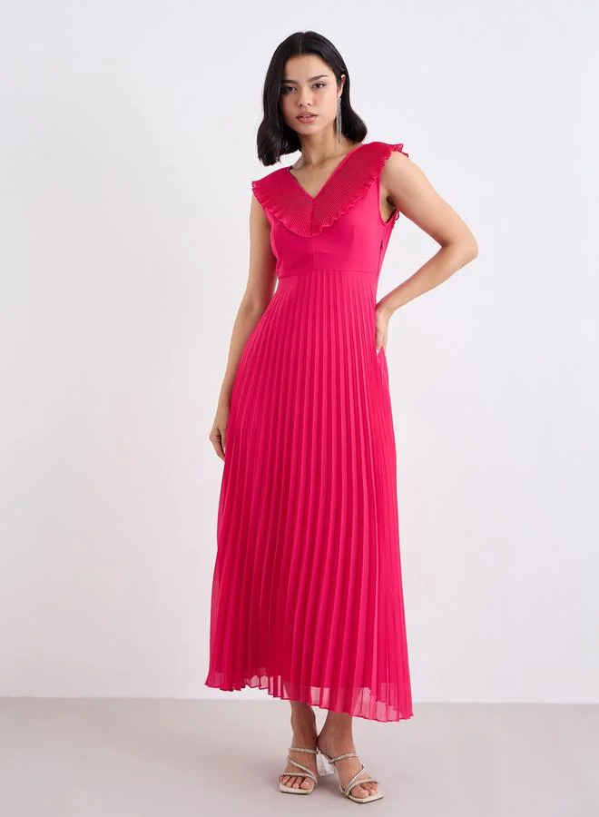 ستايلي Styli Sleeveless Pleated Maxi Dress