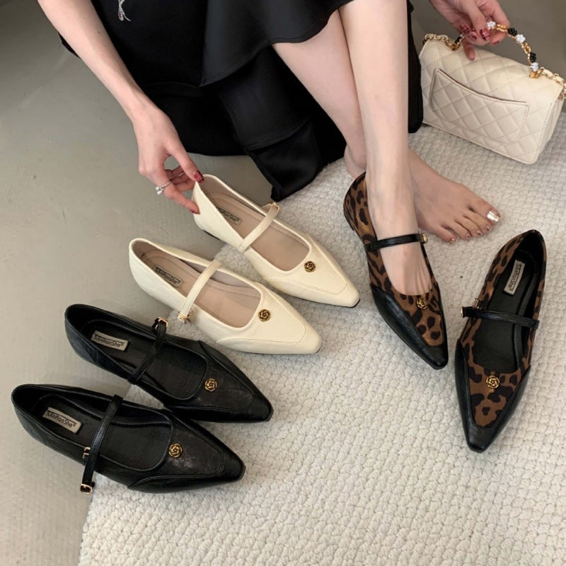 2025 Early Spring New Fashionable Metal Buckle One-Line Buckle With Pointed Soft Bottom Height Increasing Shoes - Image 2