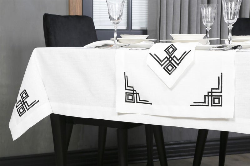 Caka Home 2-Pack Napkin Geometric Double Square Embroidered Linen Effect