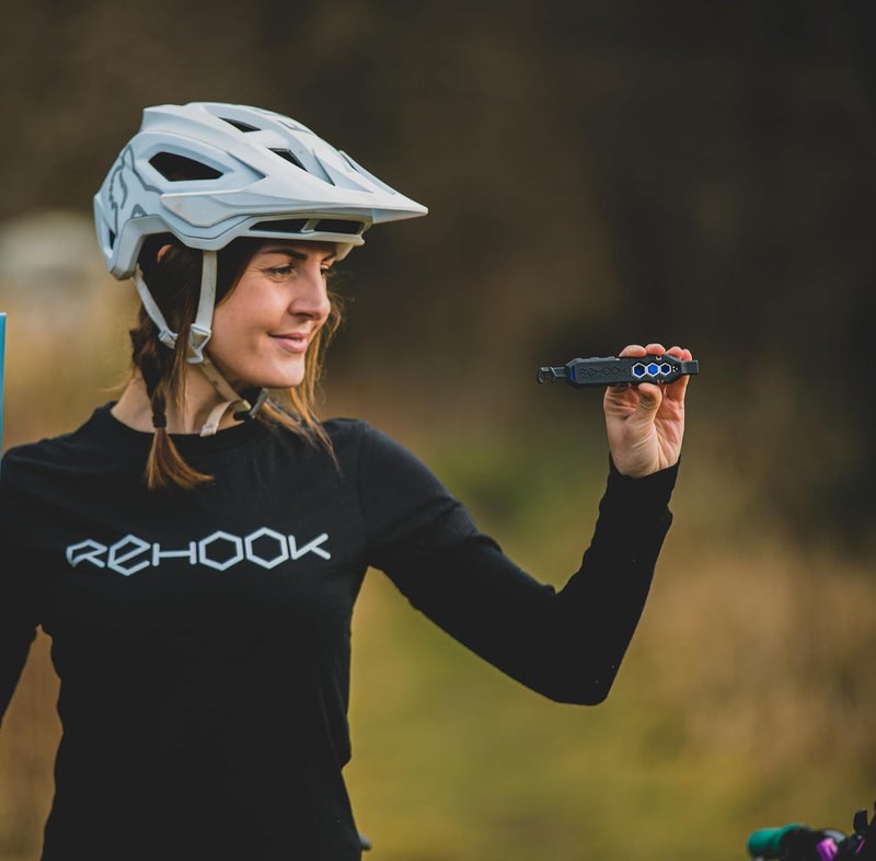 Rehook Original - Black Get Your Chain Back on Your Bike in 3 Seconds. Without The Mess Present for Any Cyclist or Gadget Lover - Image 2