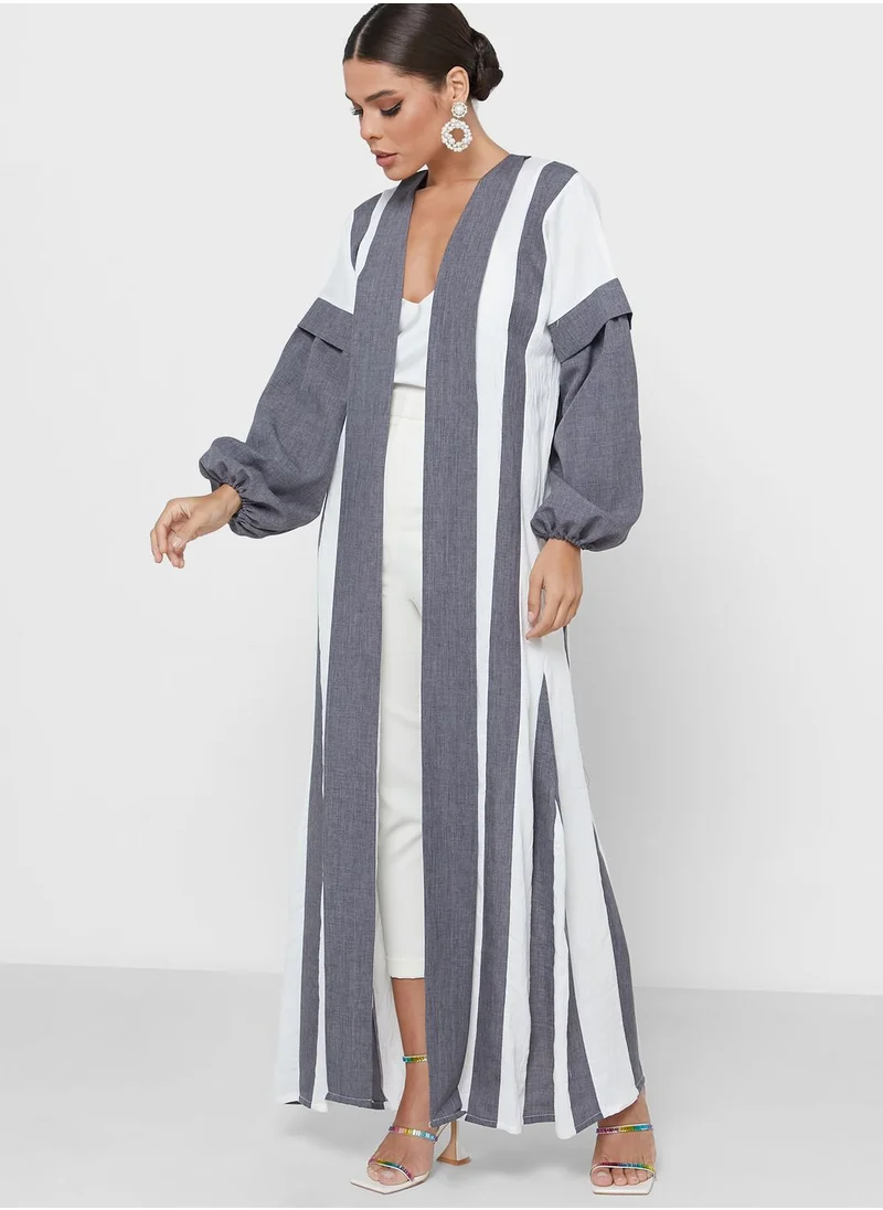 Khizana Puff Sleeve Color Block Abaya With Sheila