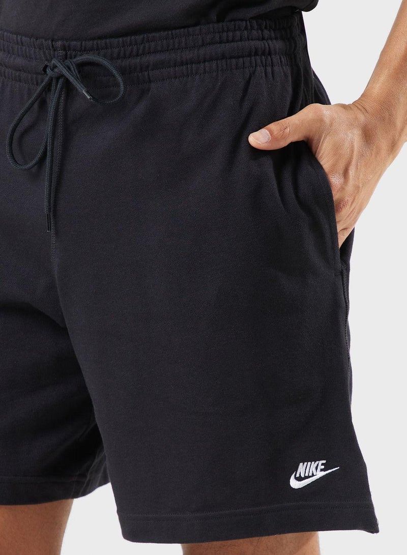 Nike شورتات نايك كلوب للرجال المصنوعة من القماش المحبوك - Image 4