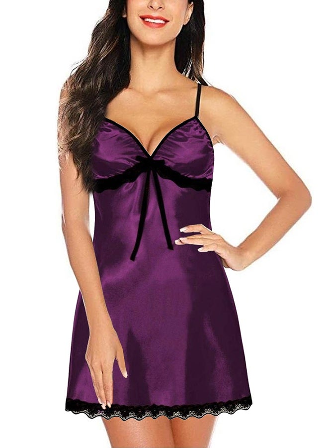 بيجامة نوم مثيرة للنساء من الساتان مع حمالات رفيعة، فستان نوم مزين بالدانتيل، ياقة على شكل V Y136 - Image 2