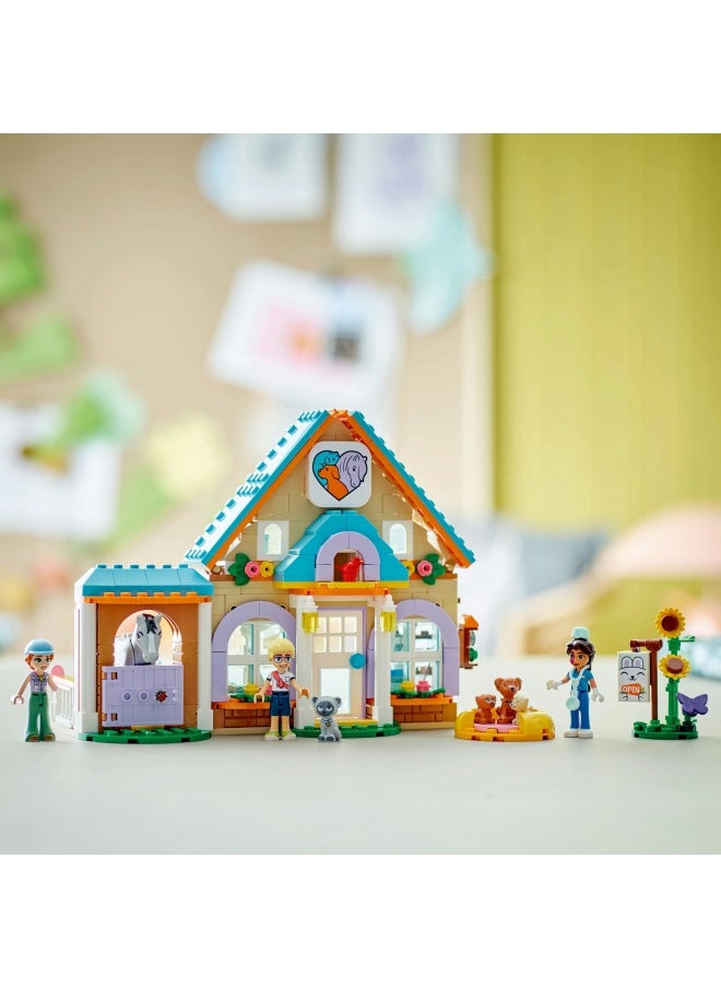 LEGO Lego Friends Horse And Pet Vet Clinic 42651 (428) Pieces  - Image 5