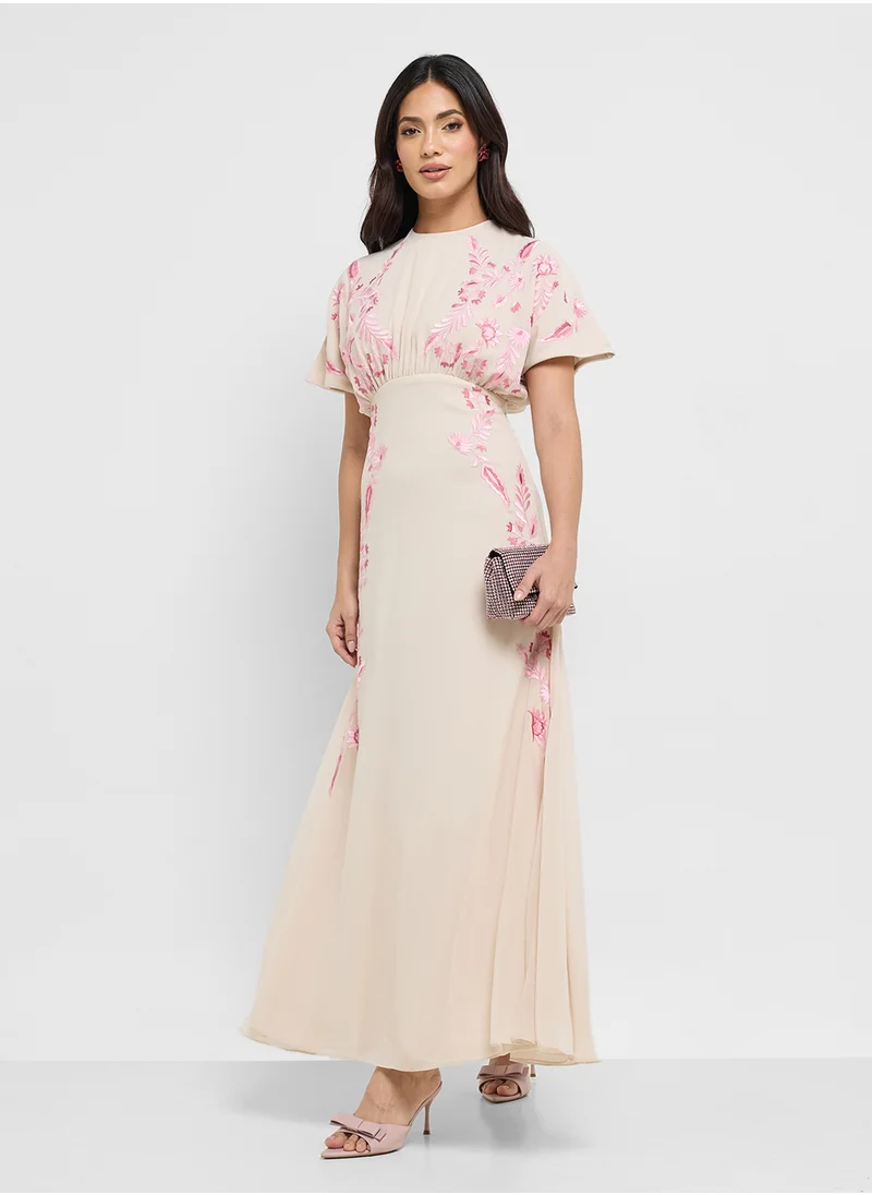 فروك اند فرل Embellished Short Sleeve Maxi Dress