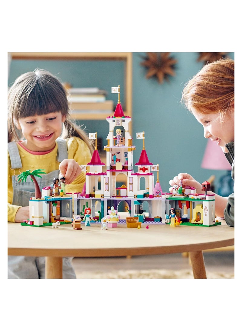 LEGO - Disney Princess Ultimate Adventure Castle 698 Pieces - 43205