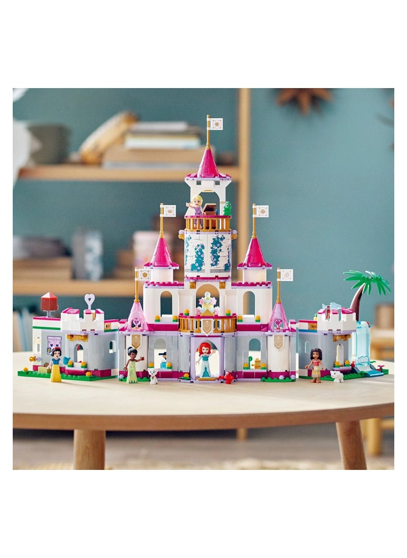 LEGO - Disney Princess Ultimate Adventure Castle 698 Pieces - 43205
